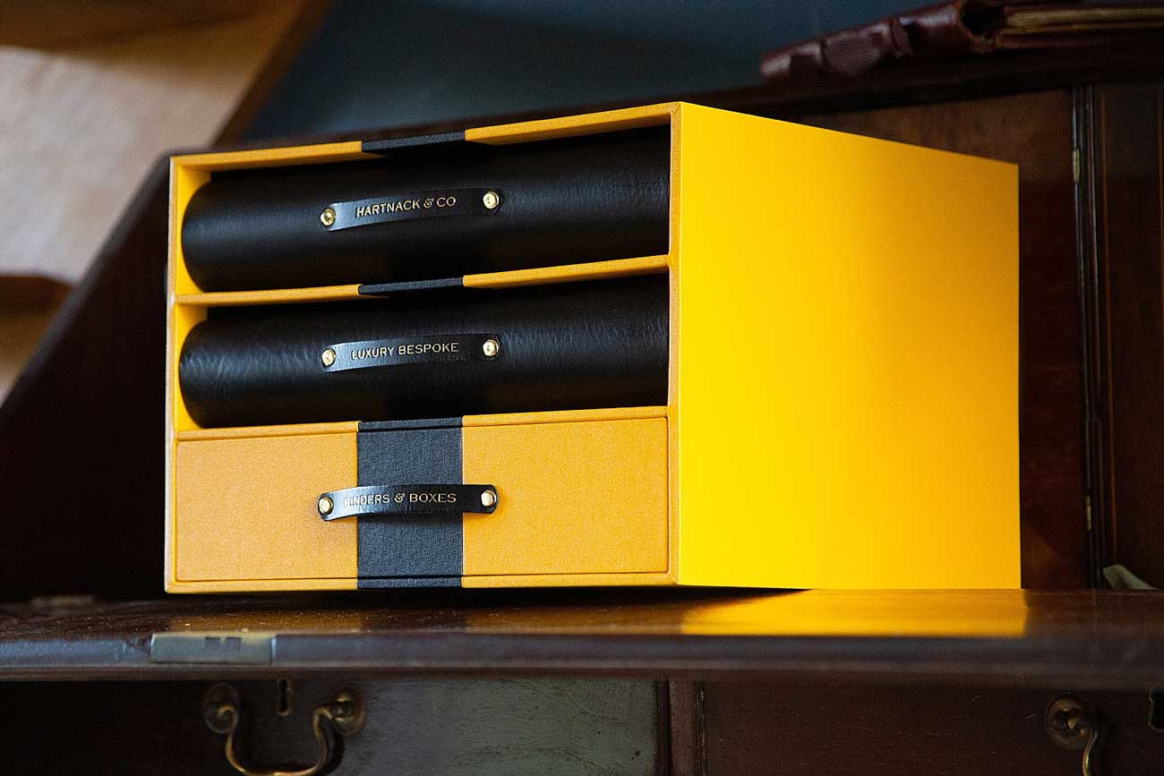 Luxury drawer box with leather binders