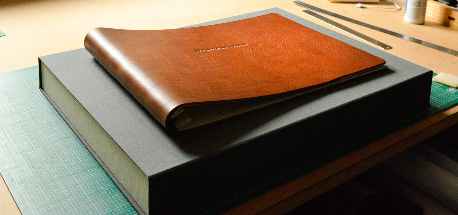 a2 art portfolio box and a3 leather portfolio book