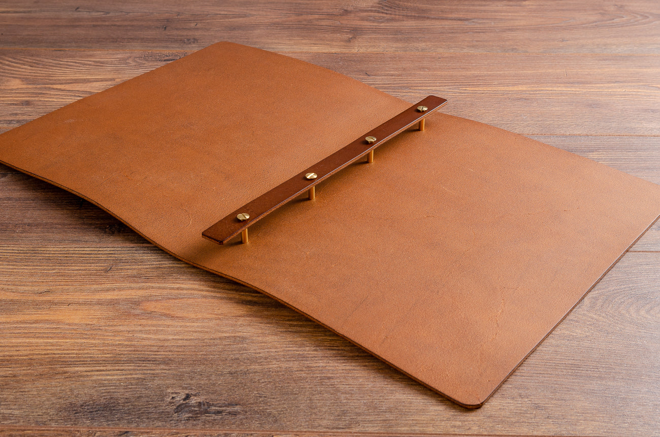 Screw posts in luxury leather menu cover