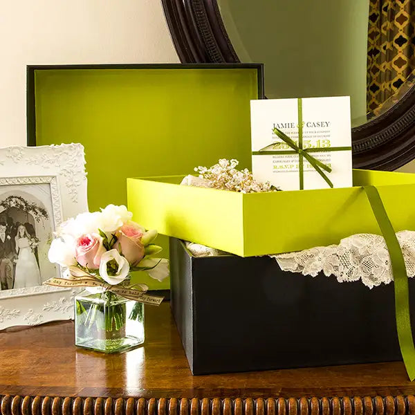 wedding keepsake box, wedding guest book inspiration