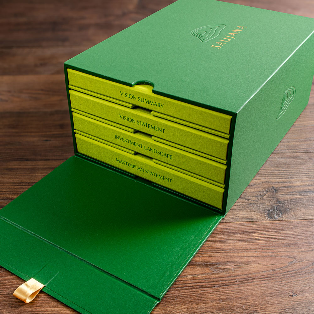 Large custom made Presentation box holding four document binders for company presentation and tender submission - Gallery image 2