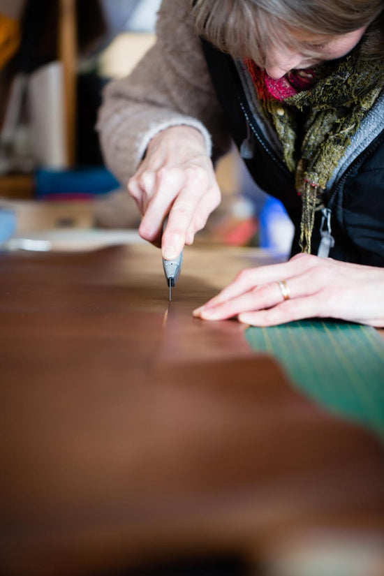 preparing leather for hand made leather folders