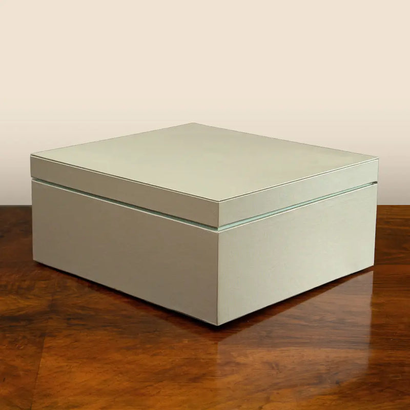large luxury custom made high quality presentation or keepsake box hand made by hartnack and company