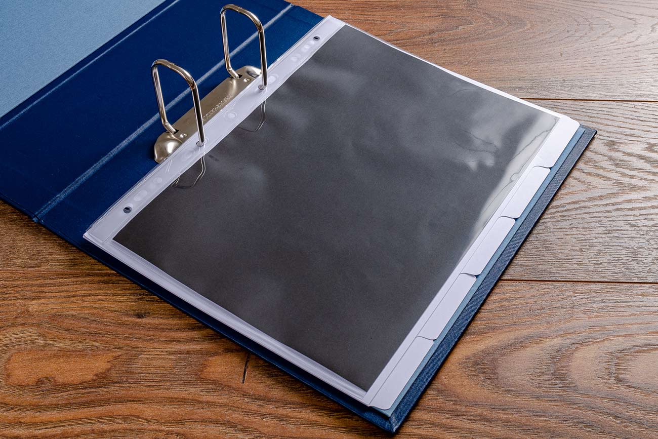 Our medical and surgical portfolios are made to fit page protectors and oversized A4+ divider tabs
